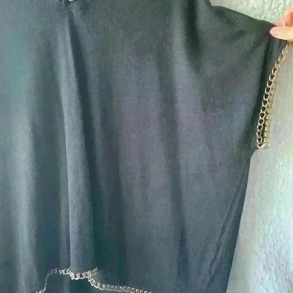 French Connection | Black  oversized knit chain top size small - Picture 2 of 3